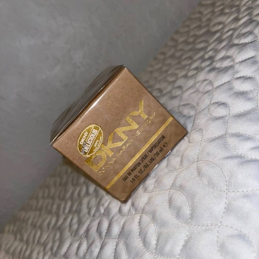 DKNY Be Delicious